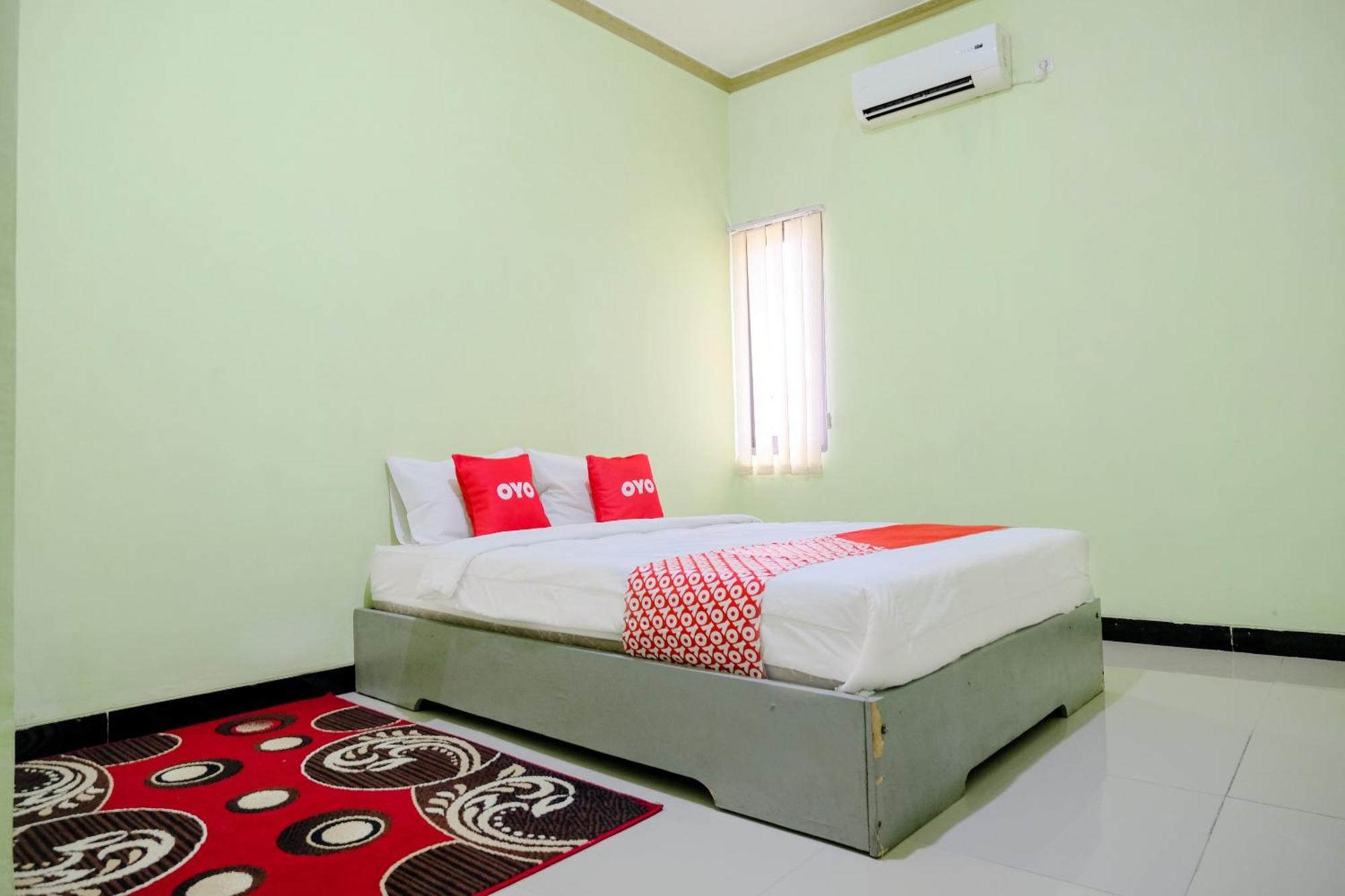Oyo Life 2508 Alba Suites Homestay Syariah Тулунгагун Екстериор снимка
